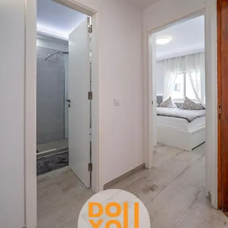 Holiday Apartments Oasis Los Cristianos  Exterior photo