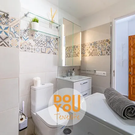 Holiday Apartments Oasis Los Cristianos  Exterior photo